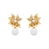 Brinco Dourado com Folhas em Zircônia e Pérolas