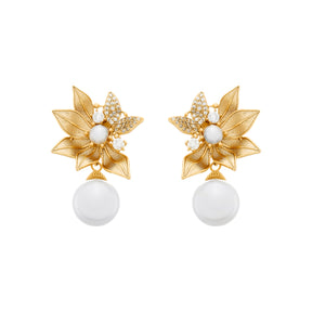 Brinco Dourado com Folhas em Zircônia e Pérolas